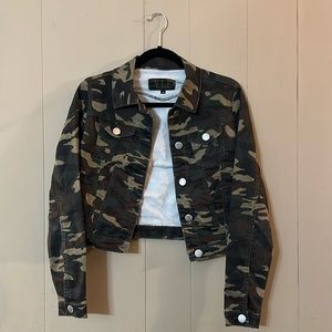Camo Jean jacket VIP NWOT